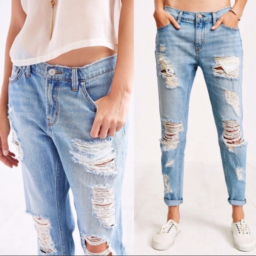 BDG Slim low rise boyfriend jean- destroyed